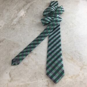 BEN SHERMAN GREEN, GRAY PLAID, ALL SILK NECKTIE